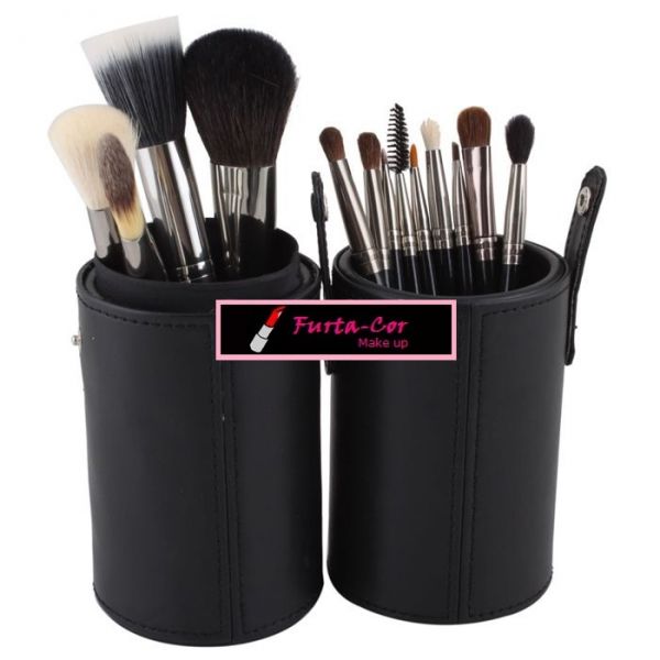 Kit com 13 pincéis - Preto